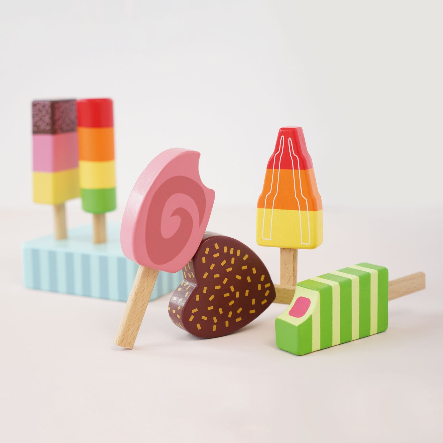 Picolés de Madeira Lollies Popsicles
