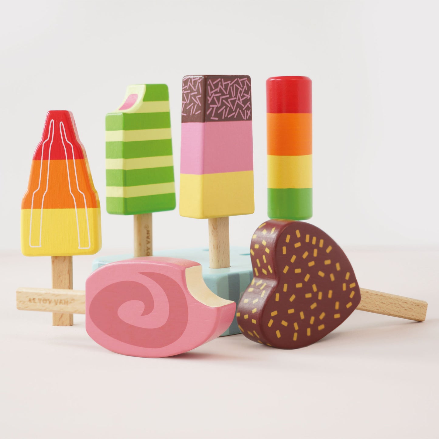 Picolés de Madeira Lollies Popsicles