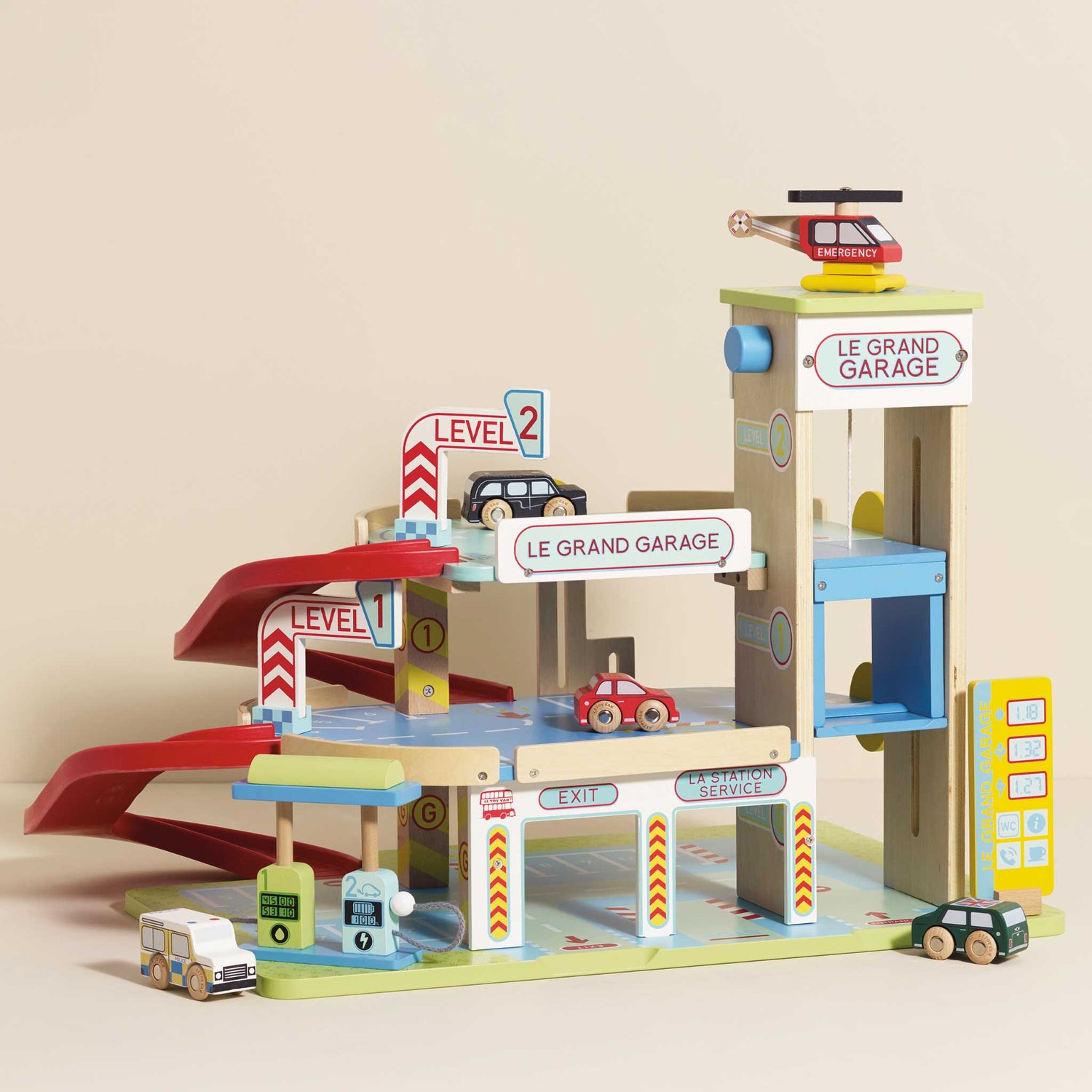 Carros e Garagens